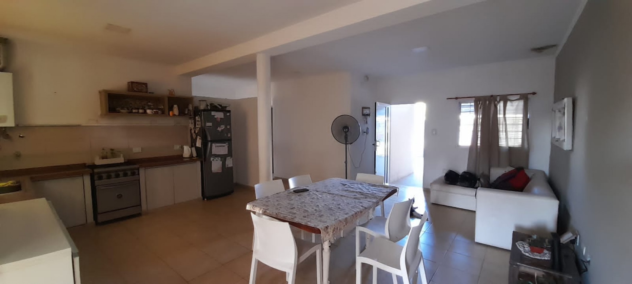 Casa de 3 habitaciones en VENTA Barrio Los Cedros