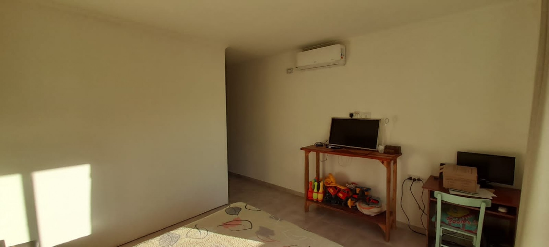 Casa de 3 habitaciones en VENTA Barrio Los Cedros