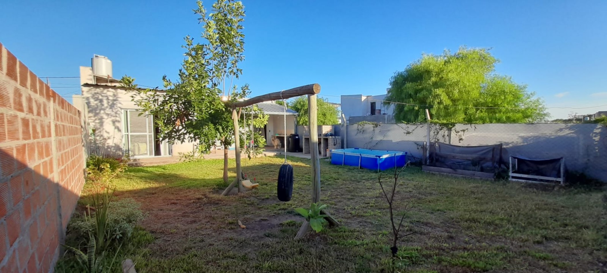 Casa de 3 habitaciones en VENTA Barrio Los Cedros