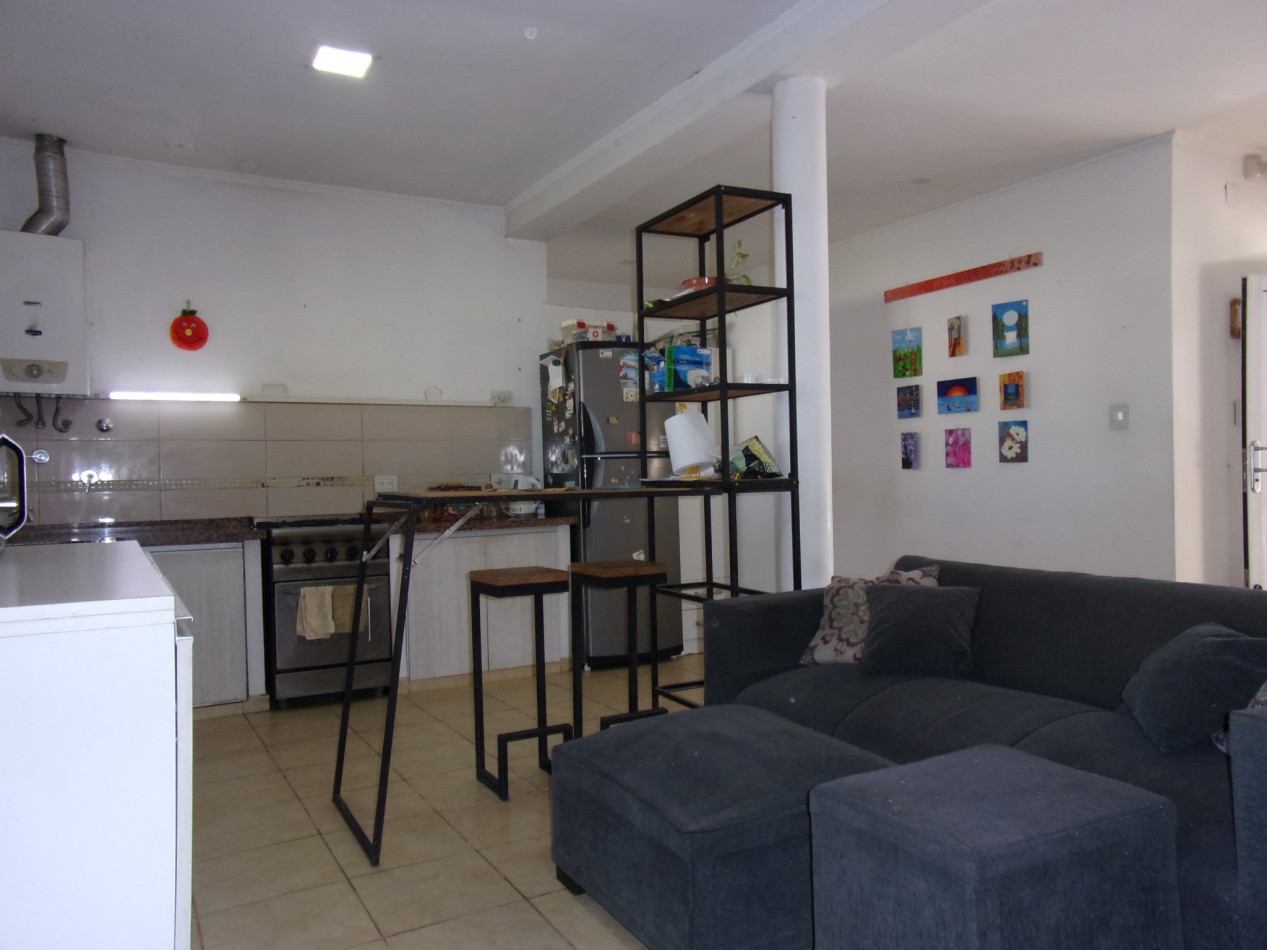 Casa de 3 habitaciones en VENTA Barrio Los Cedros