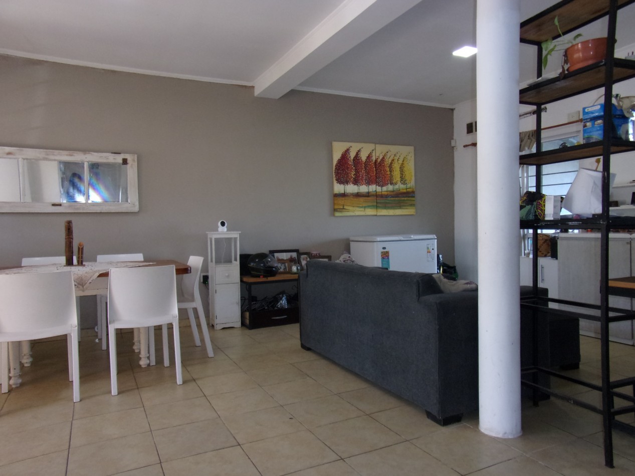 Casa de 3 habitaciones en VENTA Barrio Los Cedros