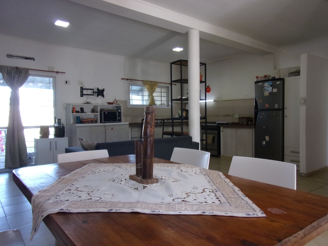 Casa de 3 habitaciones en VENTA Barrio Los Cedros