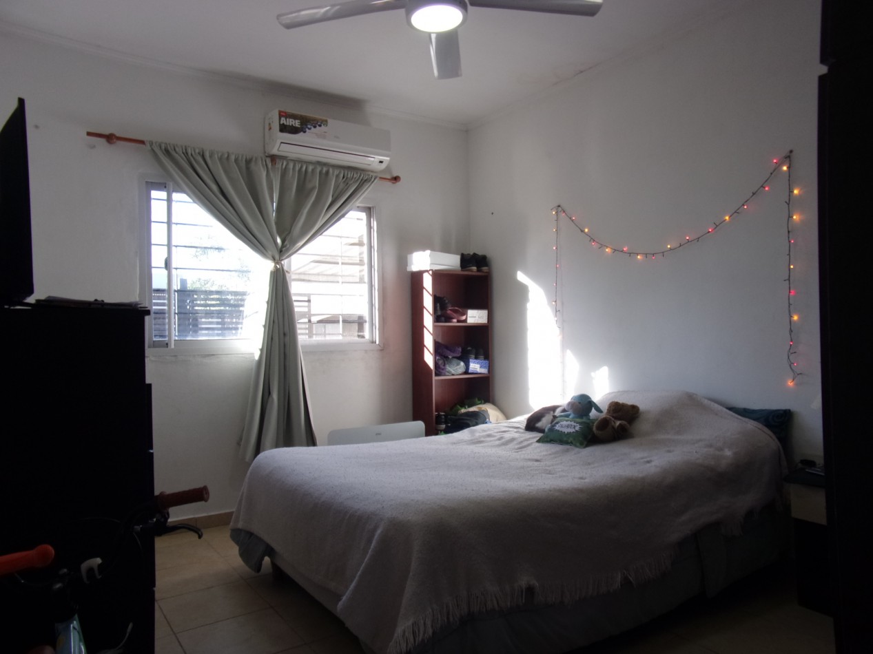 Casa de 3 habitaciones en VENTA Barrio Los Cedros