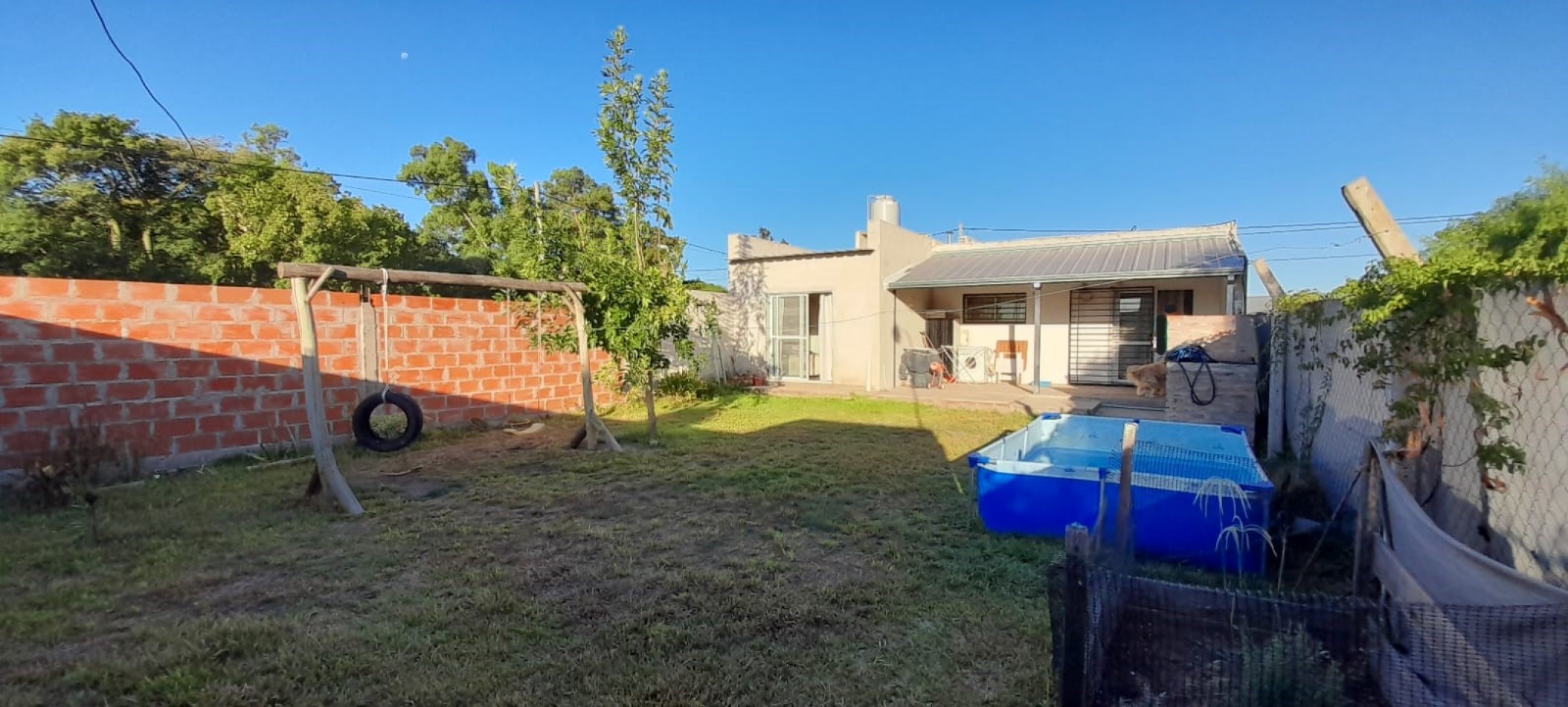 Casa de 3 habitaciones en VENTA Barrio Los Cedros