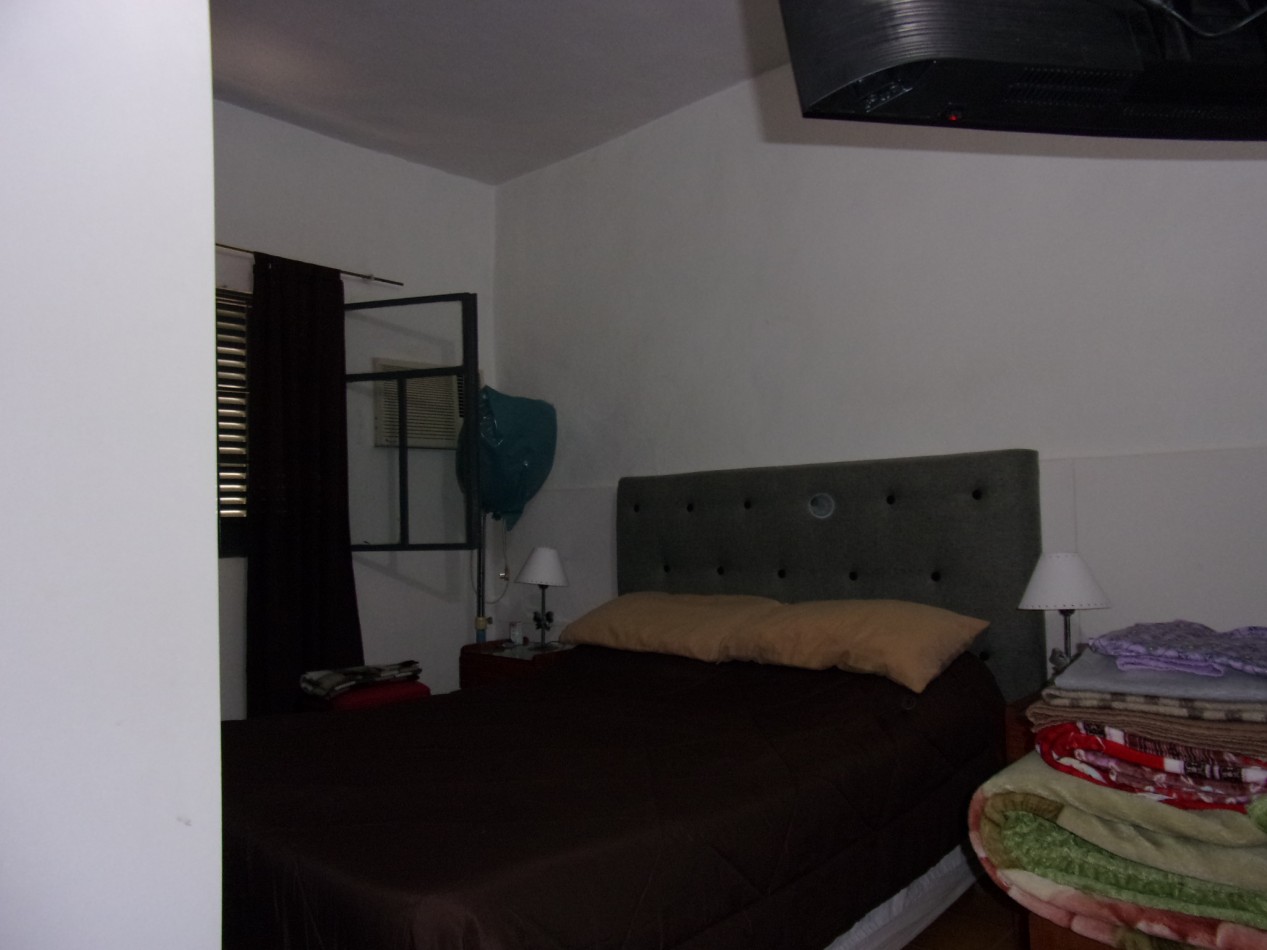 Casa de 2 habitaciones en VENTA zona San Agustin