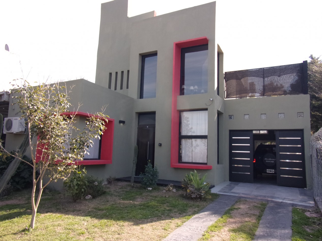 Casa en VENTA estilo minimalista Oro Verde