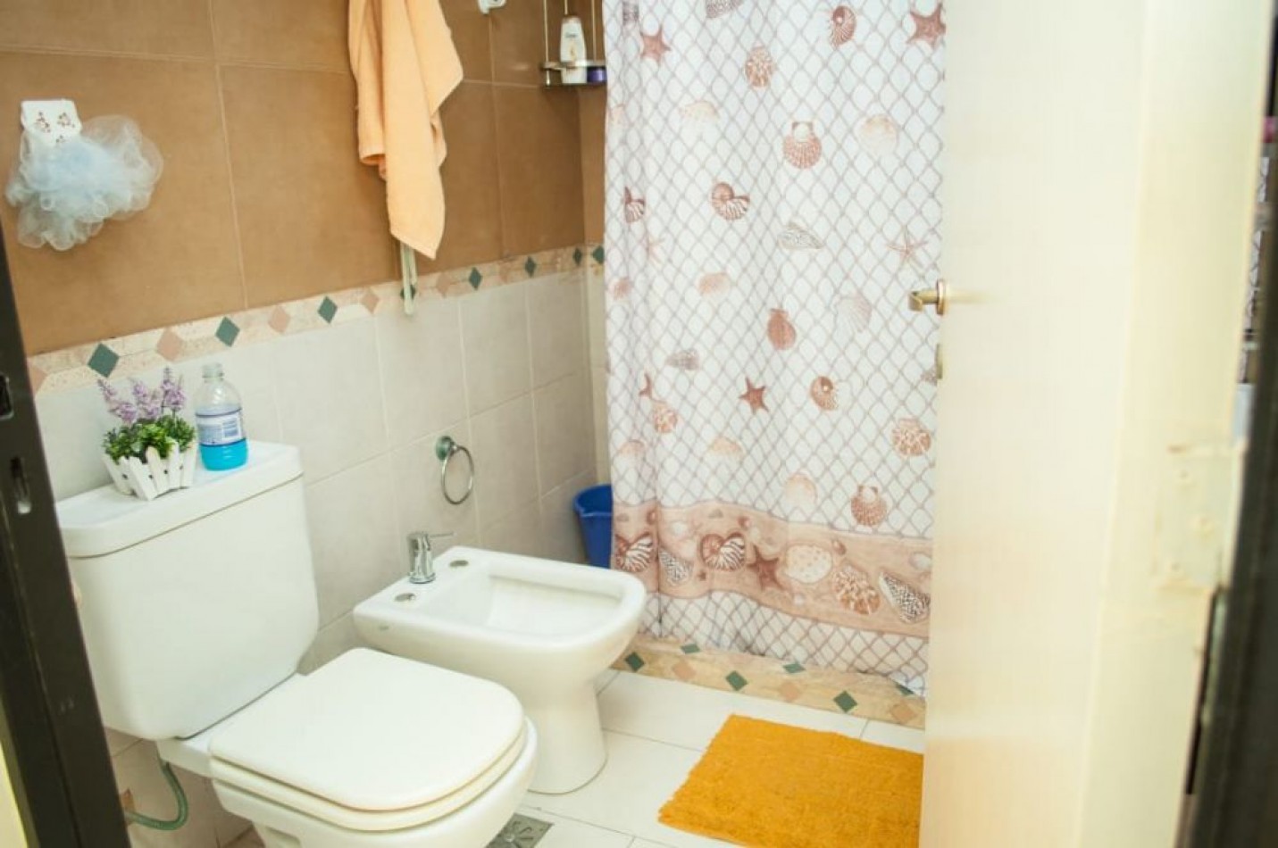 VENTA casa 3 PLANTAS en ZONA CENTRO