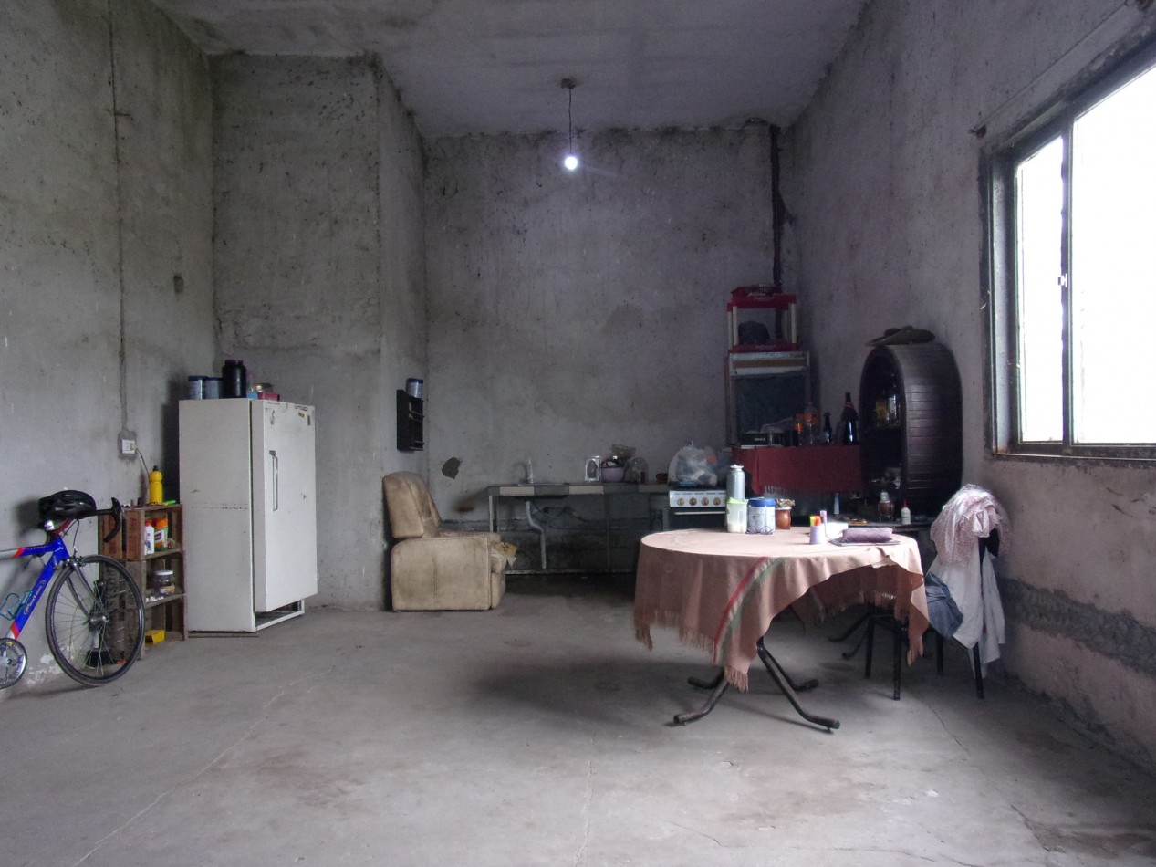 Galpon en VENTA en Almafuerte al 5100.-