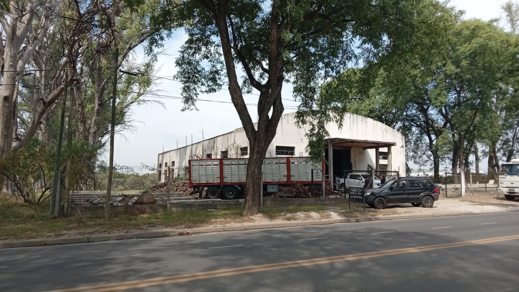 Galpon en VENTA en Almafuerte al 5100.-