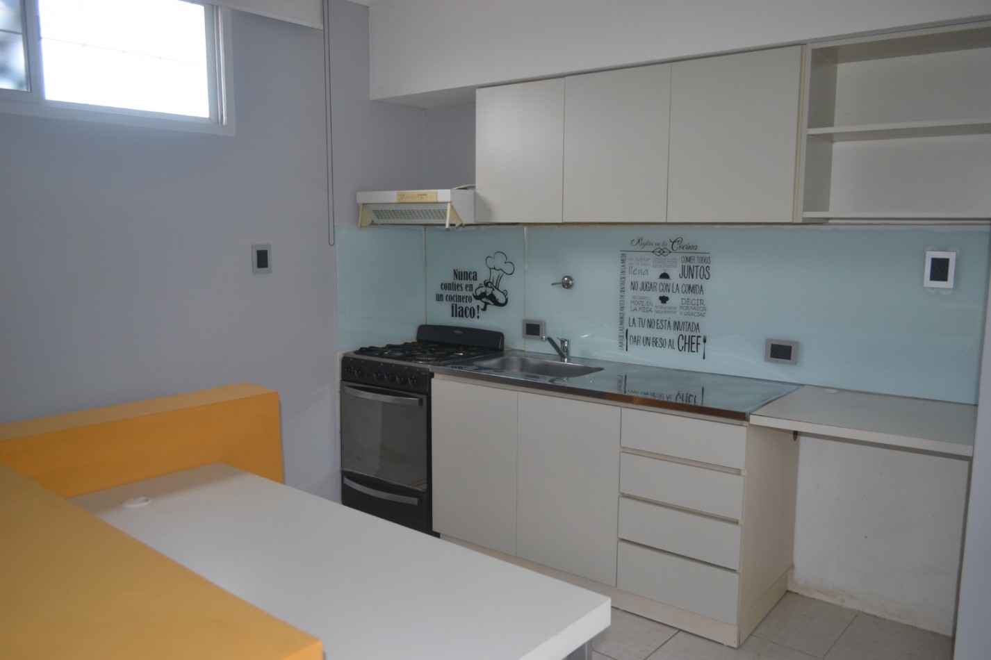 Departamento en ALQUILER zona Rondeau & Alte Brown