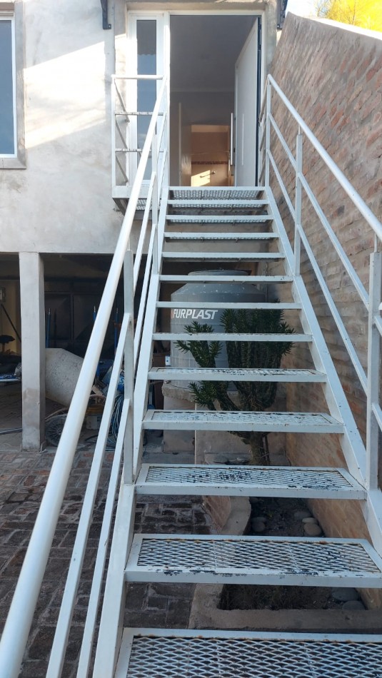 Casa quinta en ALQUILER TEMPORAL - Sauce Montrull