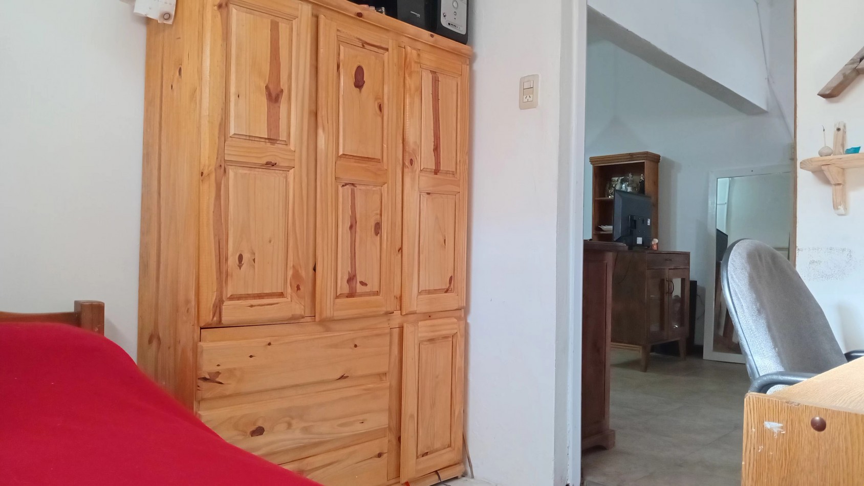 Casa + departamento en VENTA zona 5 esquinas