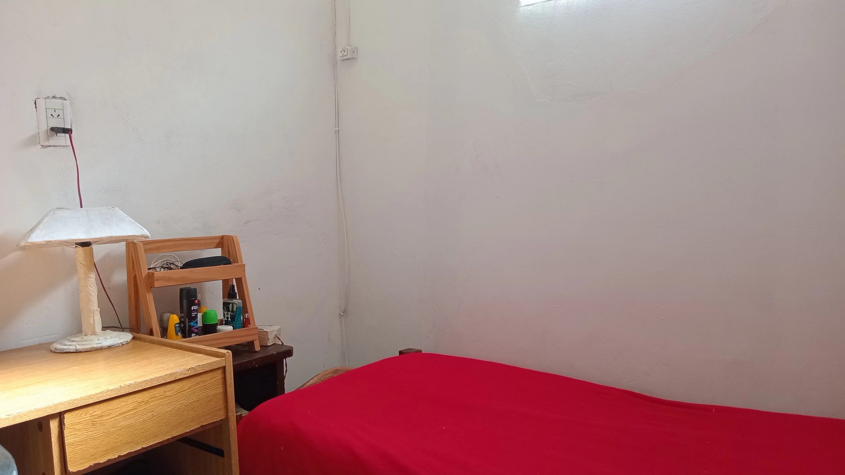 Casa + departamento en VENTA zona 5 esquinas