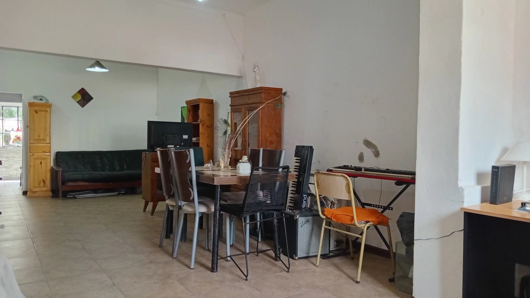 Casa + departamento en VENTA zona 5 esquinas