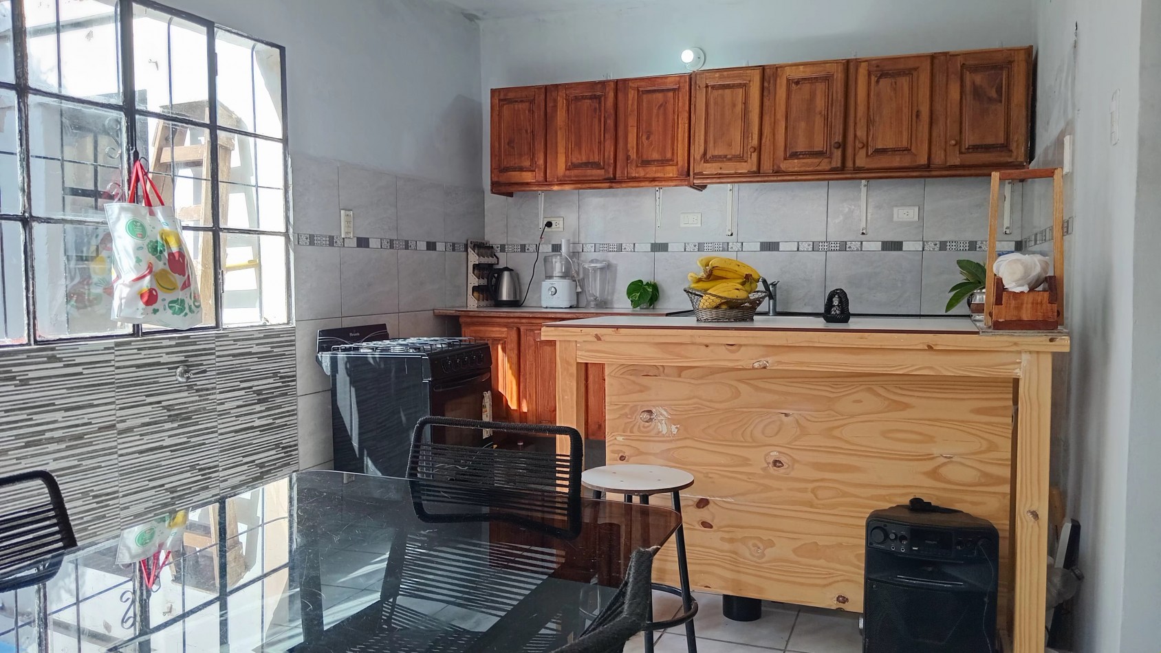 Casa + departamento en VENTA zona 5 esquinas