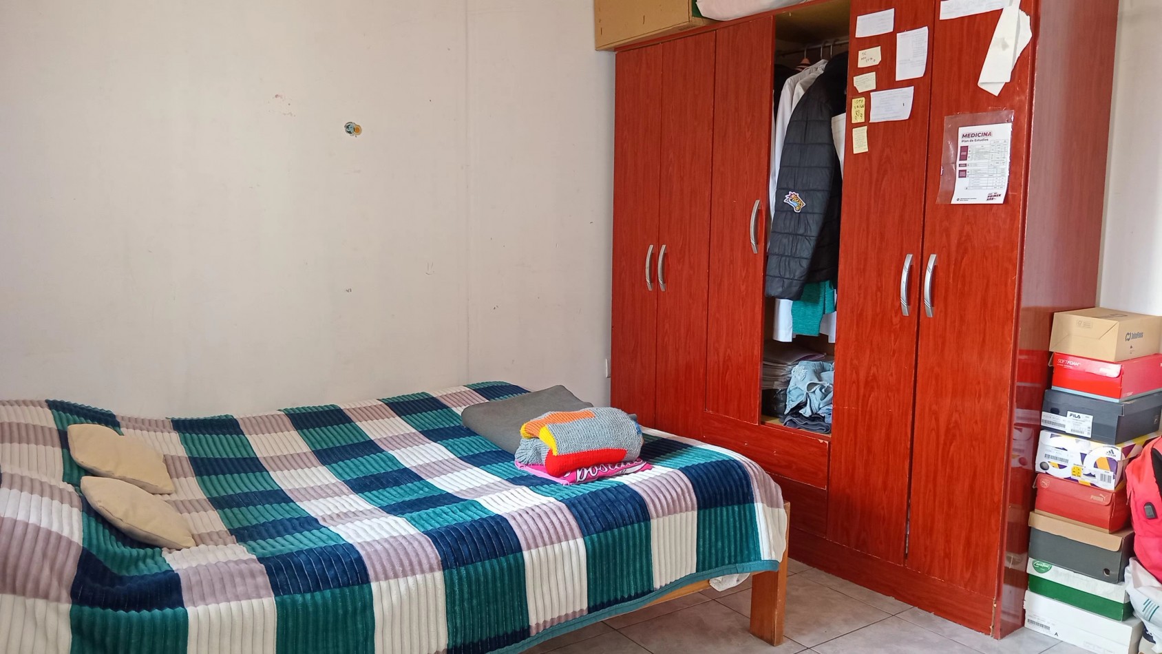 Casa + departamento en VENTA zona 5 esquinas