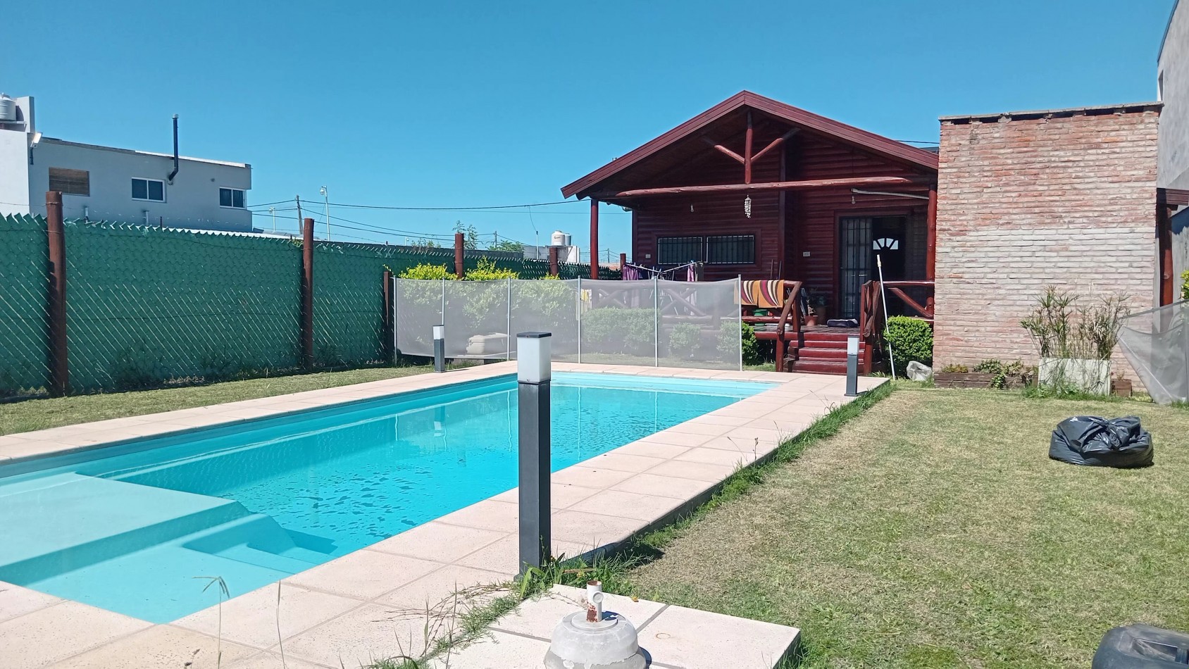 Casa tipo cabaña en VENTA zona Solvencia San Benito
