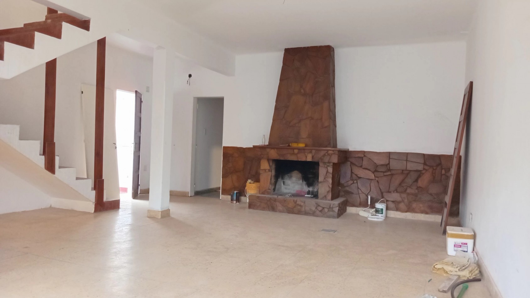 Casa de 4 habitaciones en VENTA sobre calle Ramirez