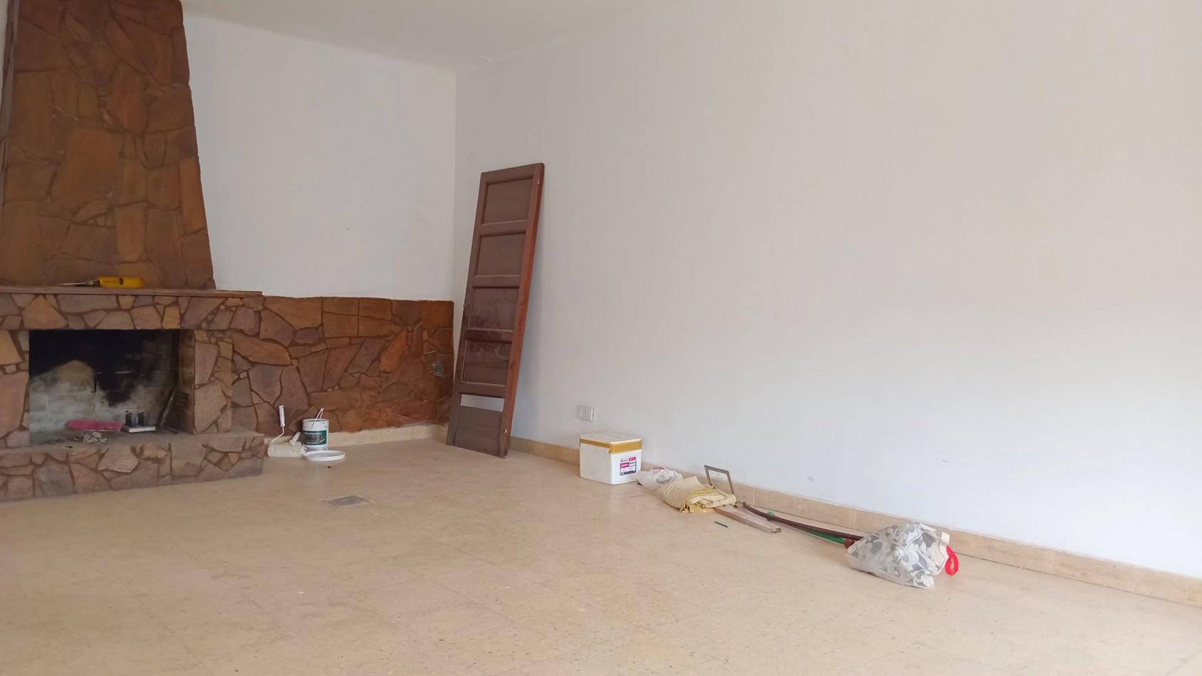 Casa de 4 habitaciones en VENTA sobre calle Ramirez