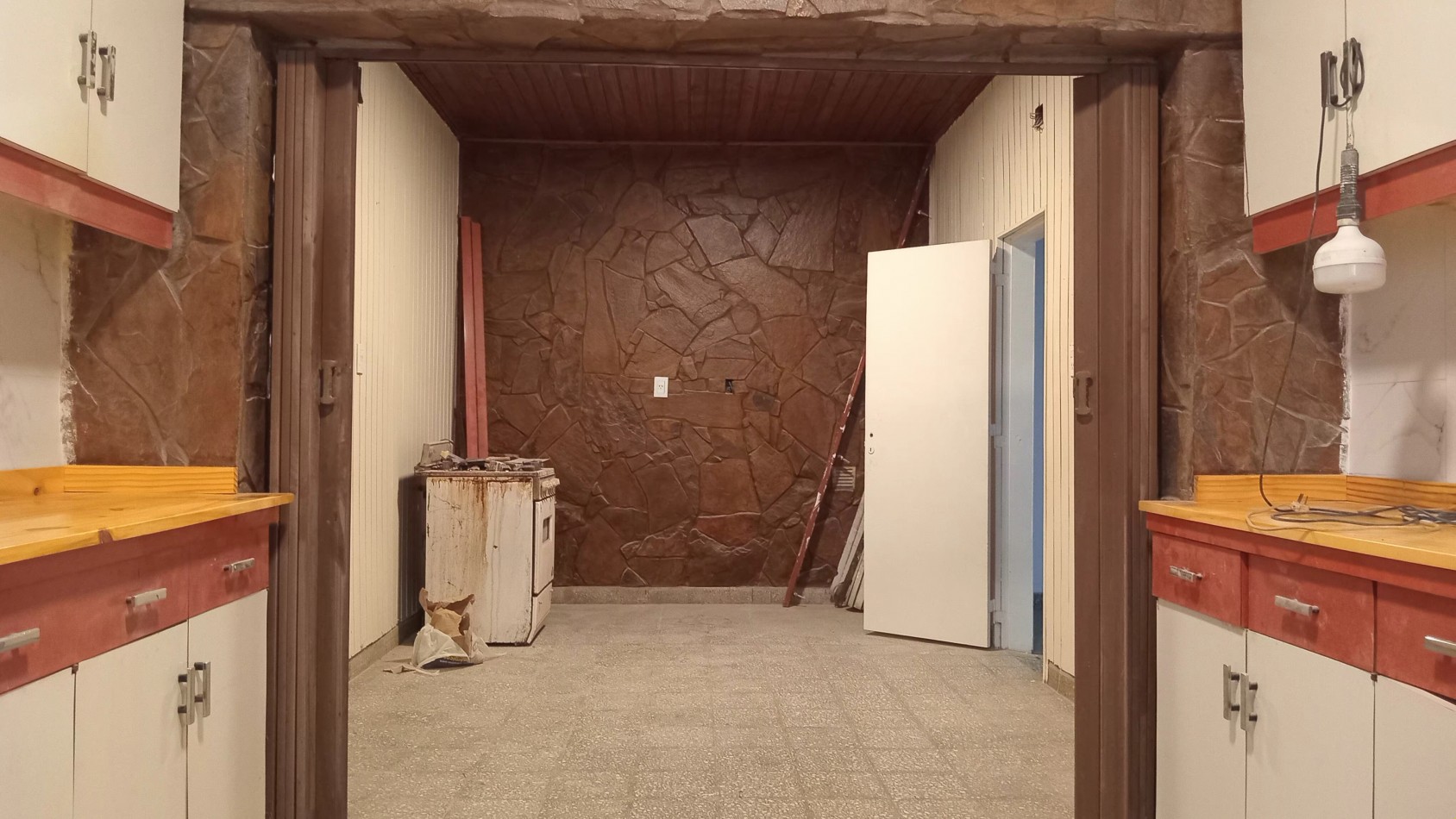 Casa de 4 habitaciones en VENTA sobre calle Ramirez