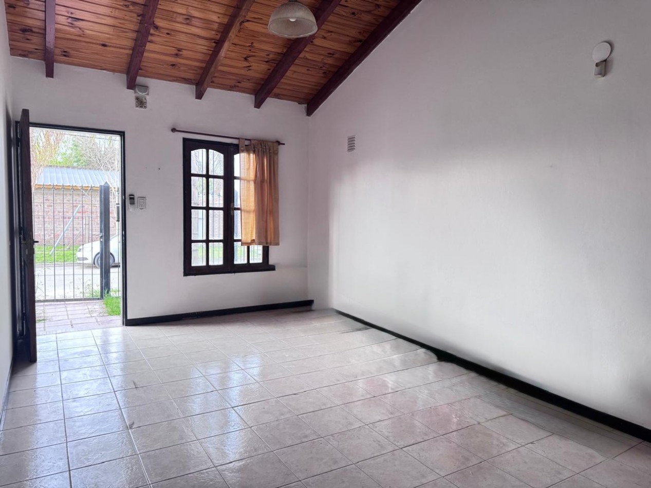 Casa en VENTA 3 habitaciones