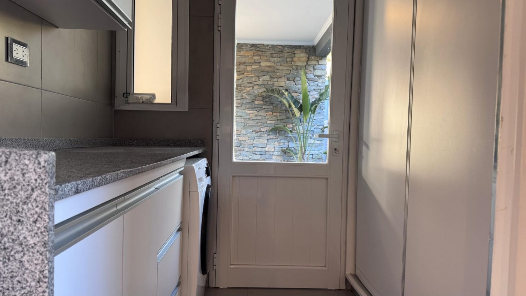 Exclusiva casa en ALQUILER Barrio Puerto Urquiza