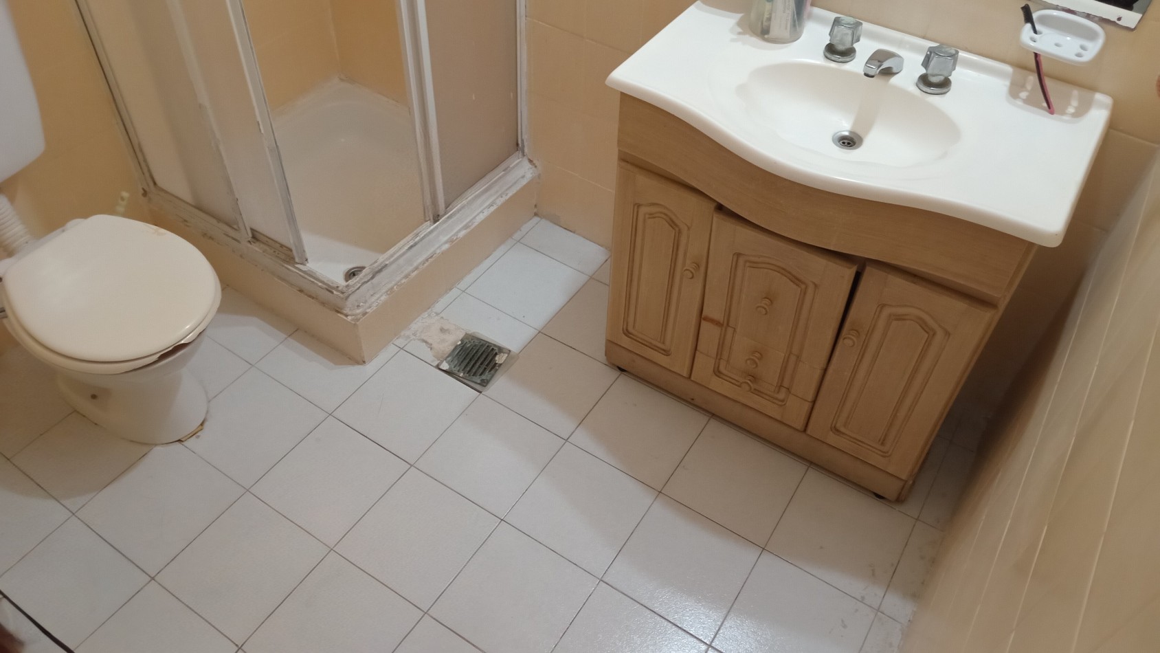 Casa en VENTA de 3 habitaciones con ascensor Parana E.R.