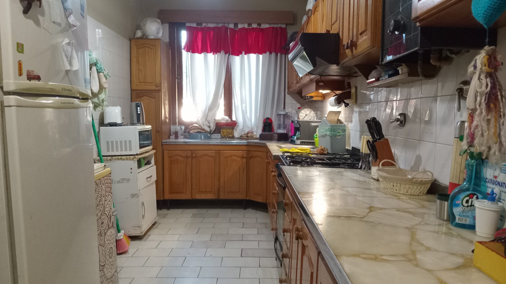 Casa en VENTA de 3 habitaciones con ascensor Parana E.R.