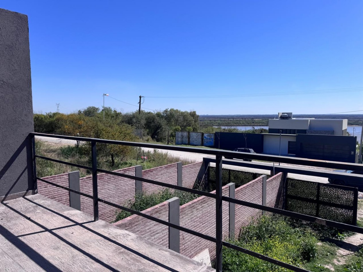 Triplex en VENTA a estrenar con vista al Rio