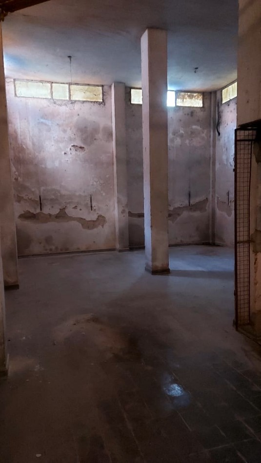 Deposito en ALQUILER excelente ubicacion