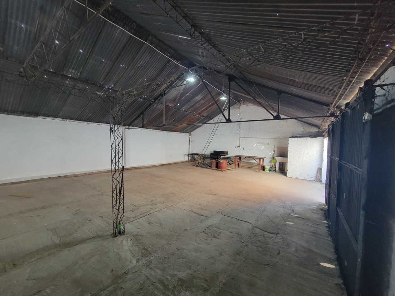 Dos galpones en VENTA zona comercial ALMAFUERTE