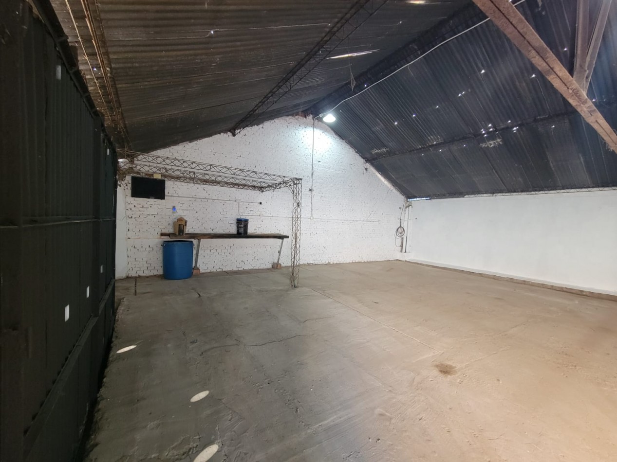 Dos galpones en VENTA zona comercial ALMAFUERTE