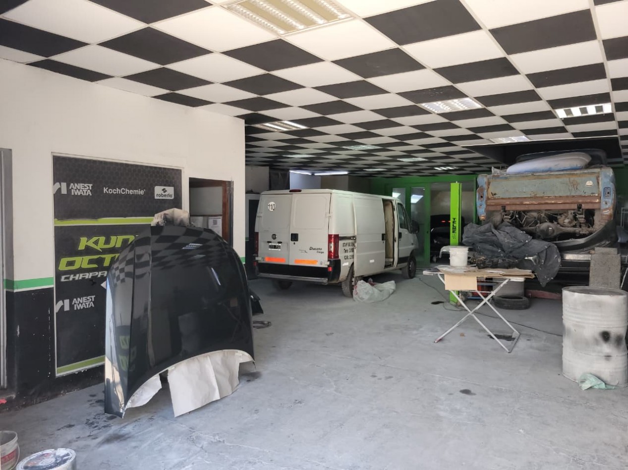 Dos galpones en VENTA zona comercial ALMAFUERTE