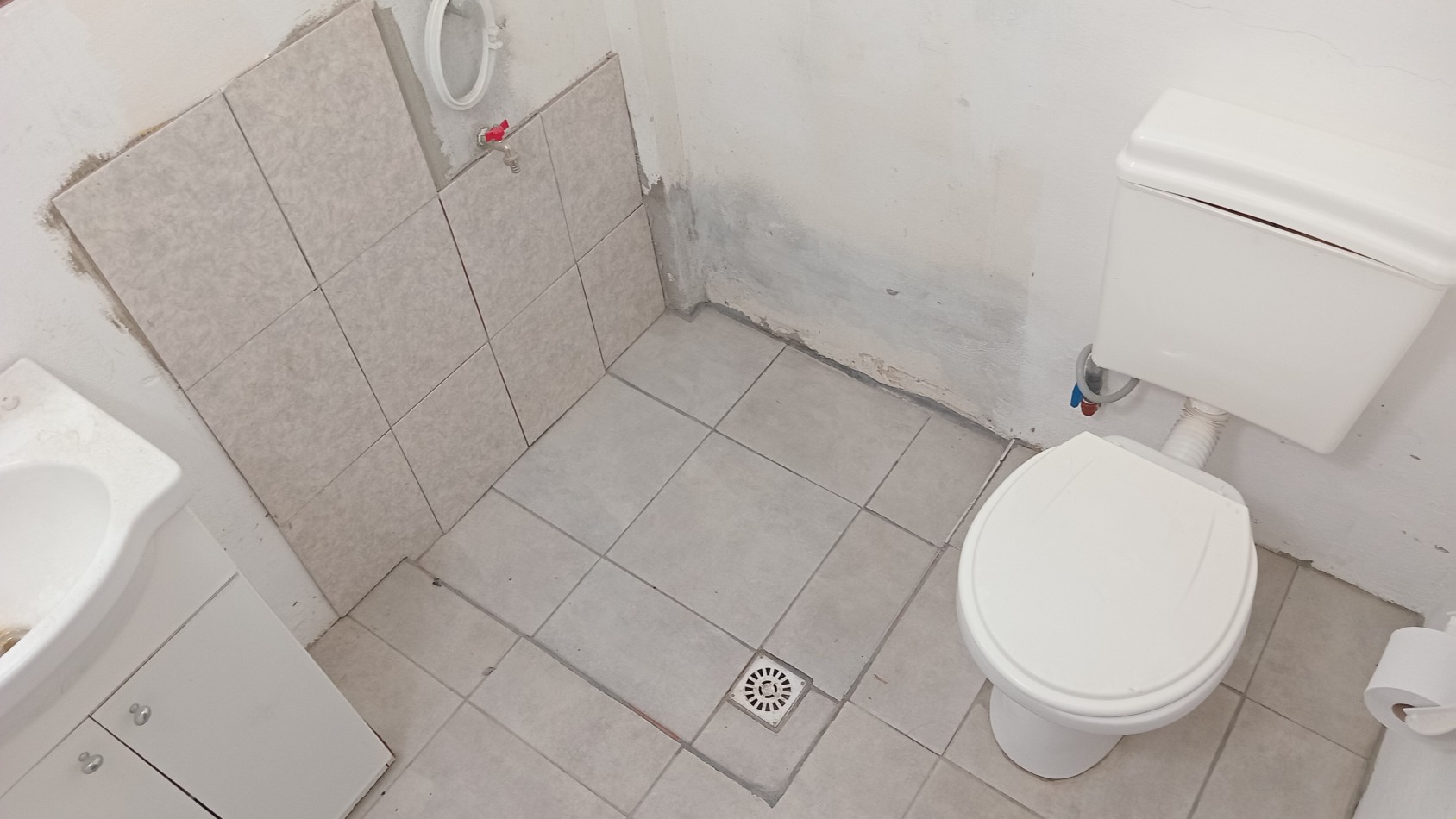 Casa en VENTA 3 habitaciones y gran patio en Colonia Avellaneda