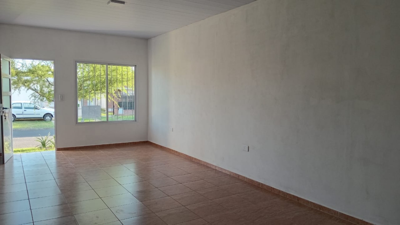 Local en ALQUILER Parana E.R