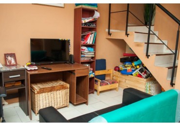 VENTA casa 3 PLANTAS en ZONA CENTRO