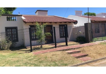 Casa en VENTA 2 habitaciones 