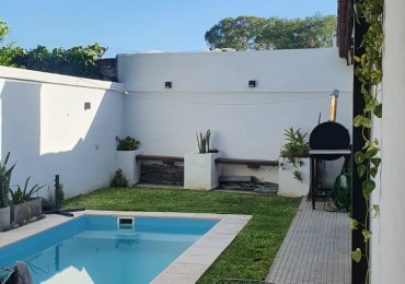 Casa en VENTA zona ENERSA